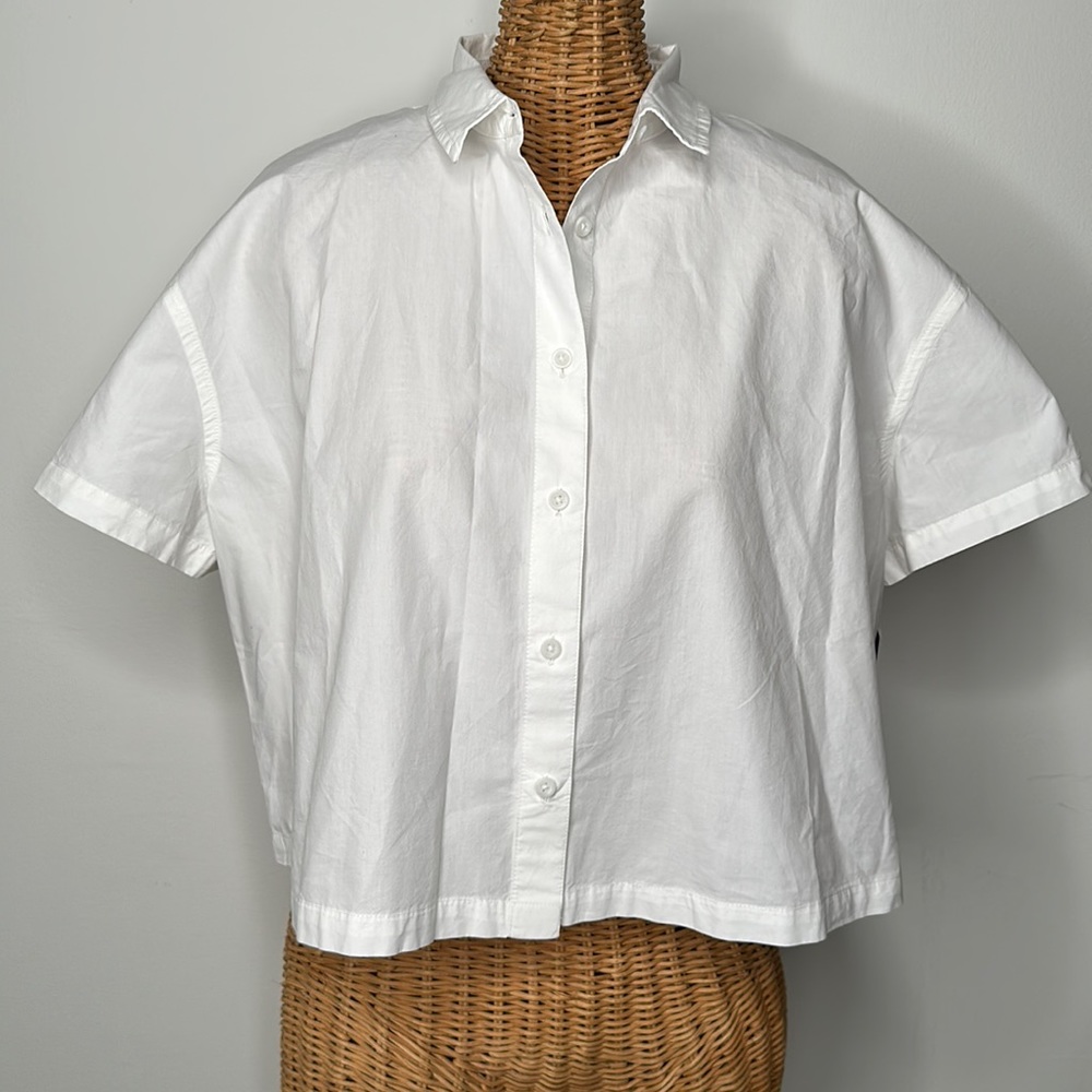 MELROSE & MARKET | CRISP WHITE SEMI CROPPED BUTTON DOWN SHIRT | SIZE M | NWT
